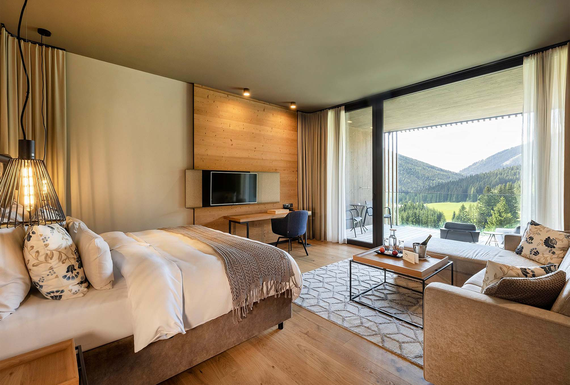 Fünf Elemente: Foto vom Wellnesshotel Almwellness Hotel Pierer | Wellness Steiermark