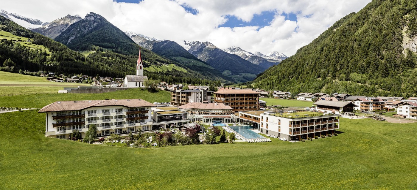 Alpine Luxury Spa Resort Schwarzenstein Bilder | Bild 1