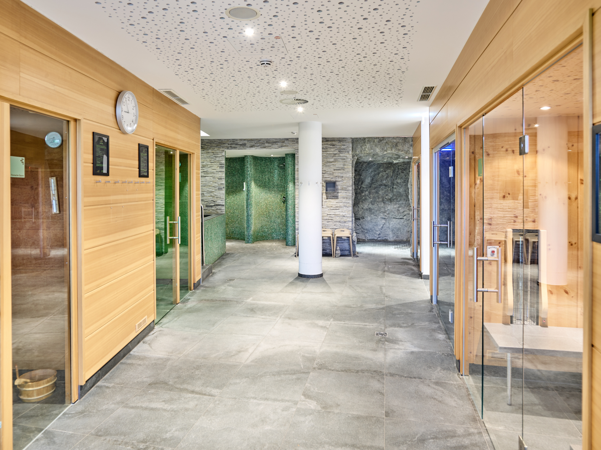 Vichy-Dusche: Foto vom Wellnesshotel Adults-Only-Hotel DAS SIEBEN ****Superior | Wellness Tirol
