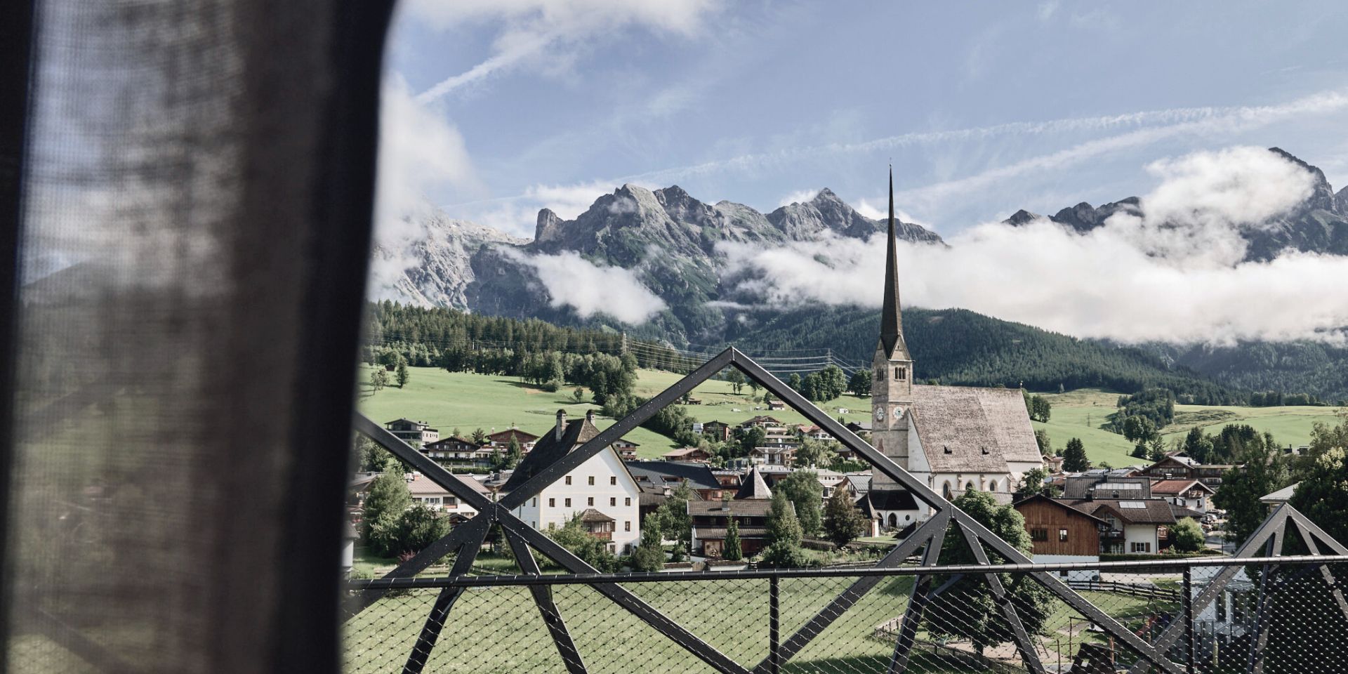 die HOCHKÖNIGIN ****S | Bild 7