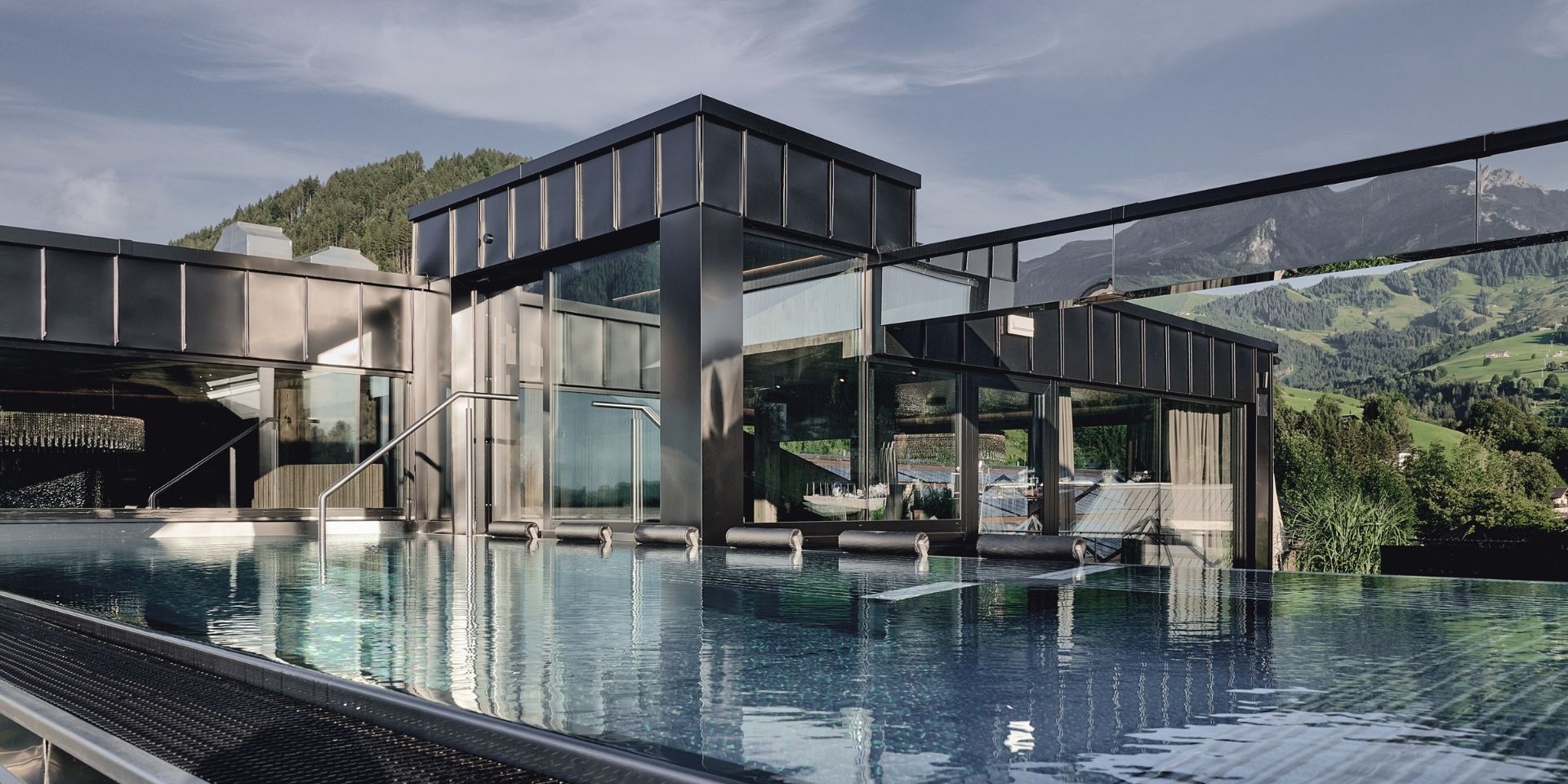 die HOCHKÖNIGIN ****S | Bild 5